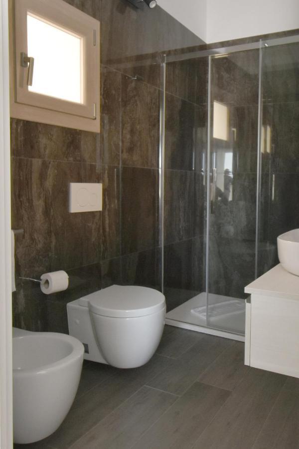 Cavour Rooms Олбия Екстериор снимка